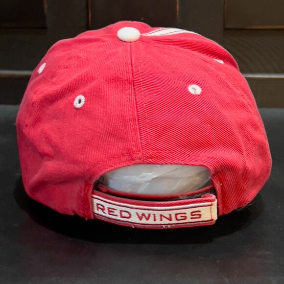 Detroit Red Wings Red White Baseball Cap One Size Fits Most Adjustable Hat - Picture 5 of 10